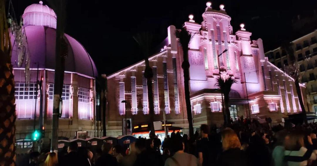 Desconecta Junto Al Mercado Central De Alicante Dış mekan fotoğraf